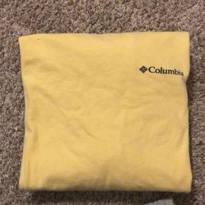 Columbia T-shirt